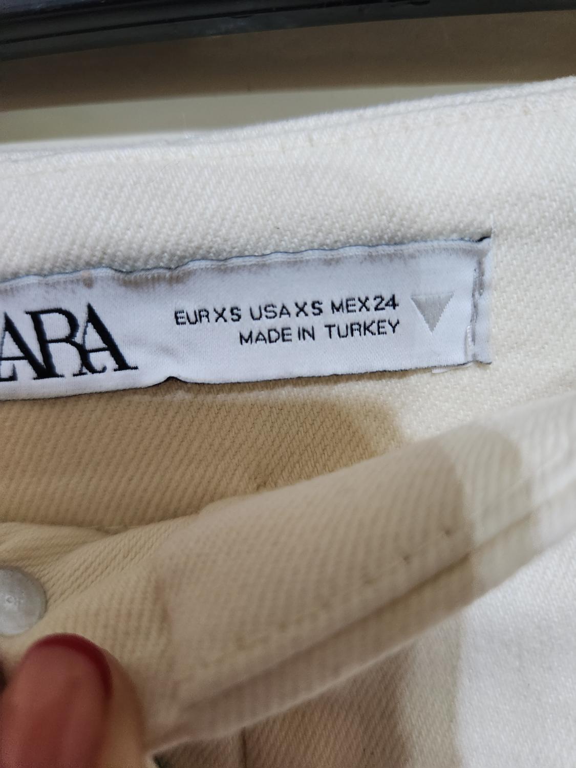 PLEATED SHORTS - Image 3