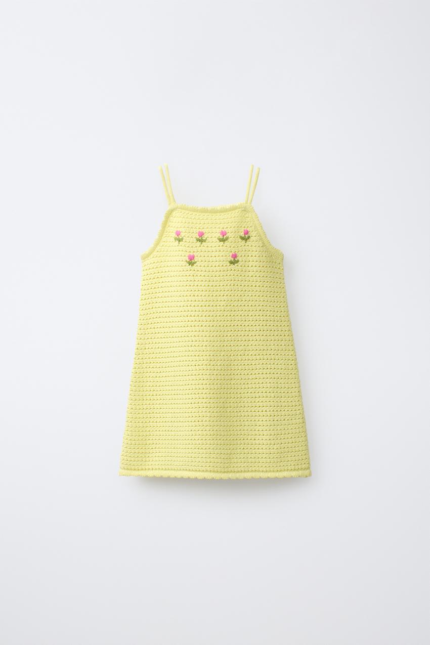 zara yellow floral dress - Embroidered Knit - Lime Green - 3 Years (38,6 Inches) Embroidered floral detail at chest. Zara's New Collection Just Broke