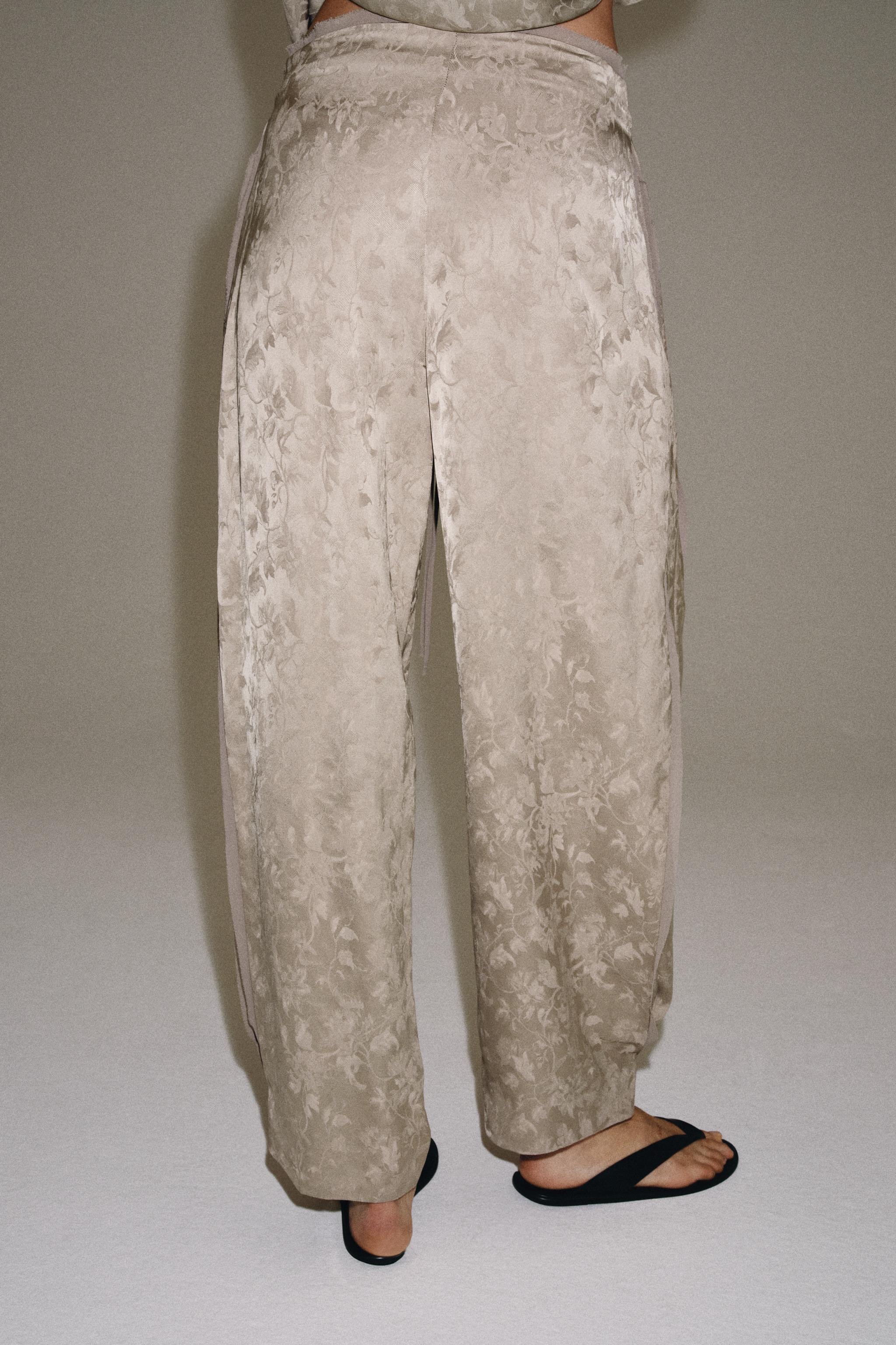 Женские брюки Zara ZW COLLECTION JACQUARD TROUSERS — фото 3