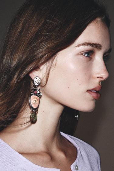 أقراط أزهار بحجر تزييني - وردي by Zara