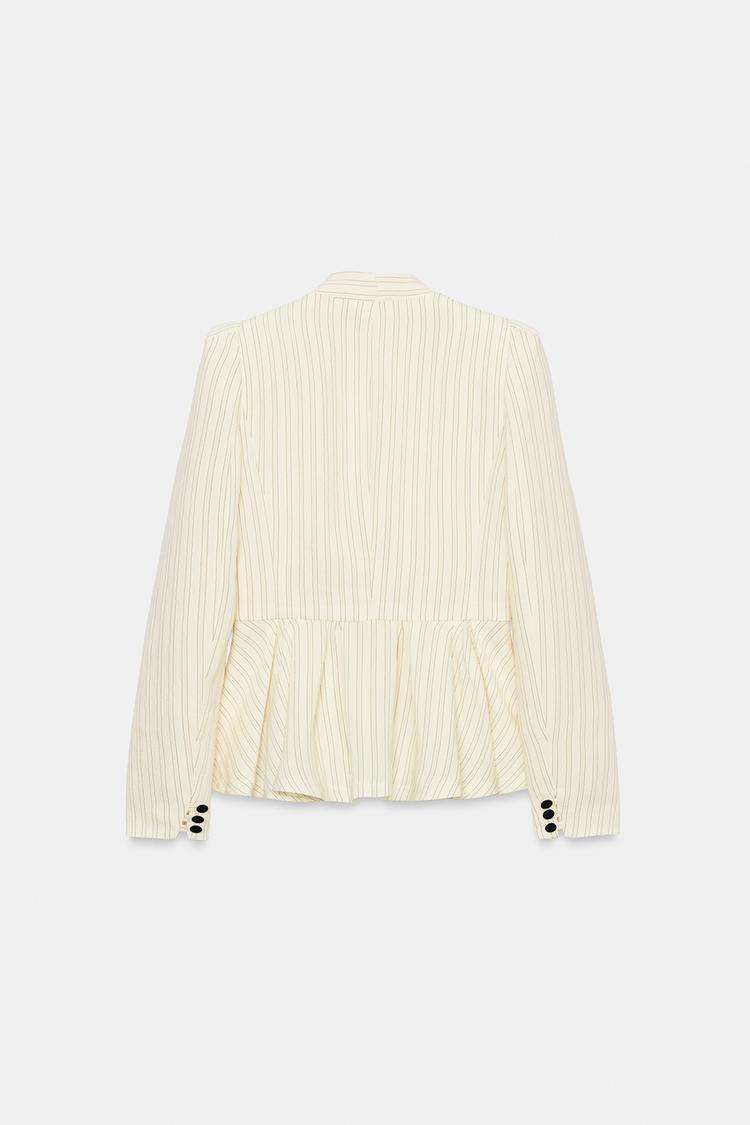Blazer ajustado a rayas 6