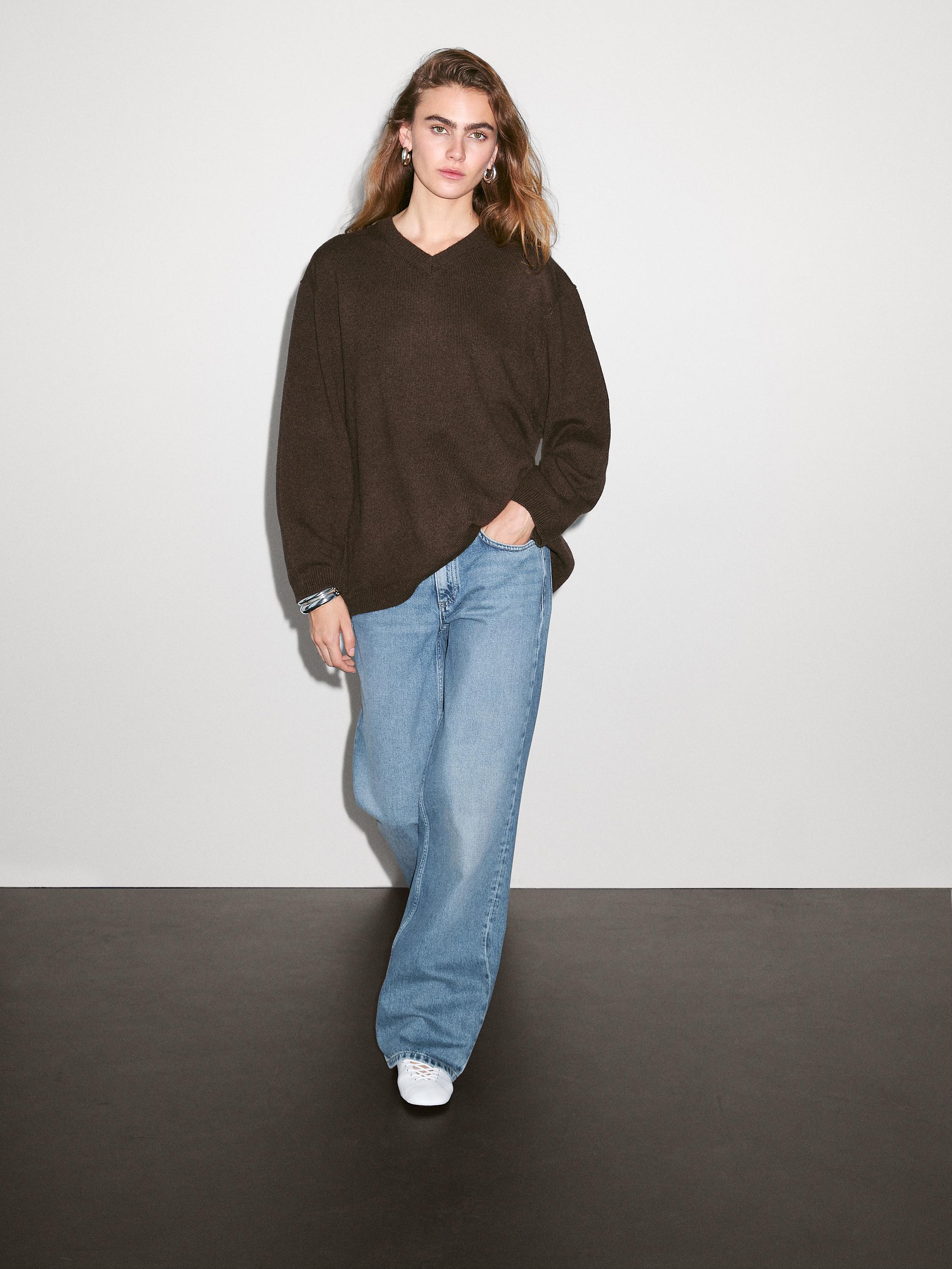 Pull oversize col en V cachemire
