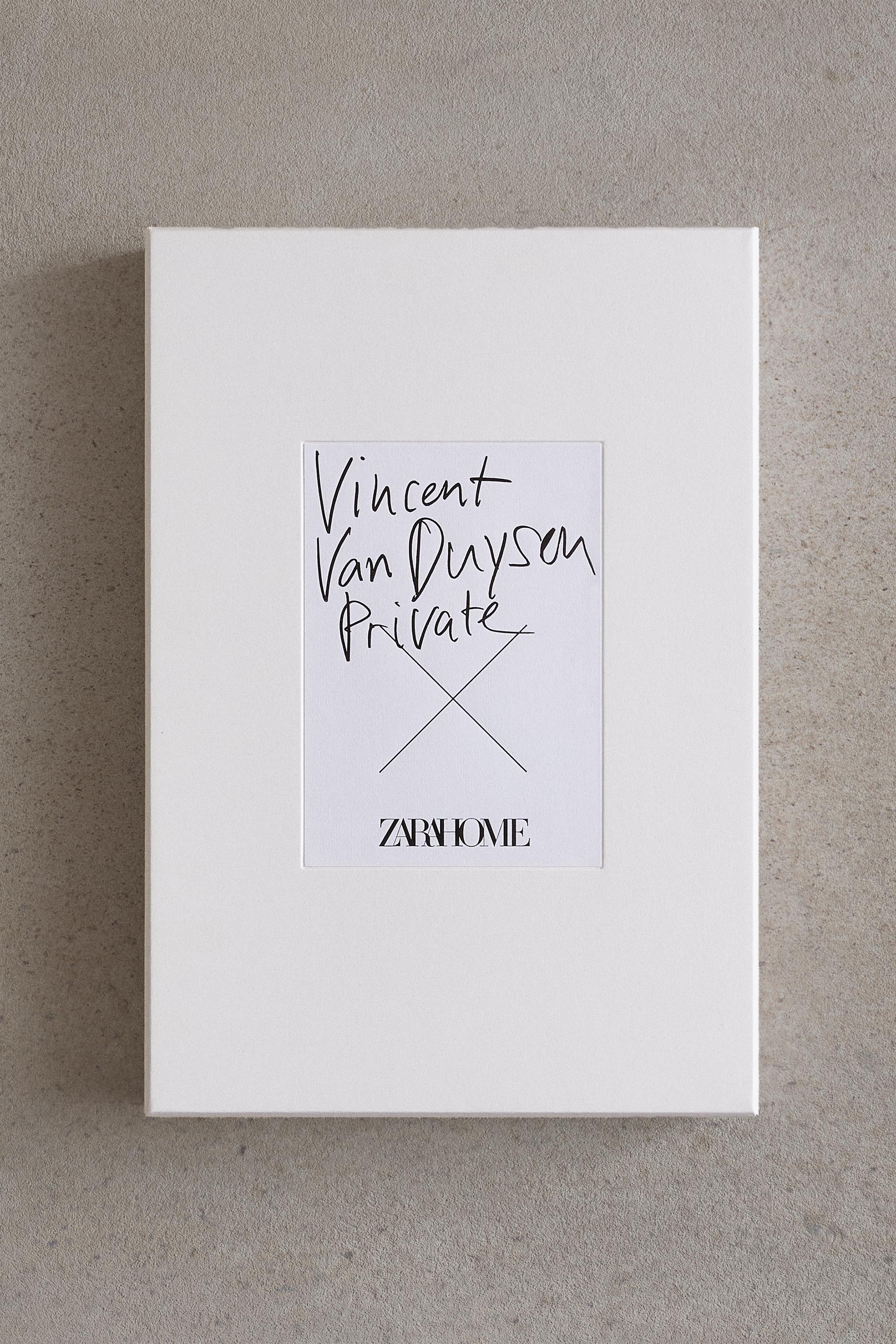 PRIVATE VINCENT VAN DUYSEN BOOK SPECIAL EDITIONS (ENGLISH) — Black / White