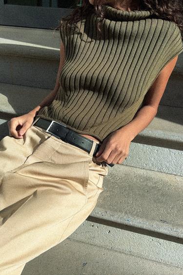 HIGH NECK KNIT VEST - Khaki by Zara
