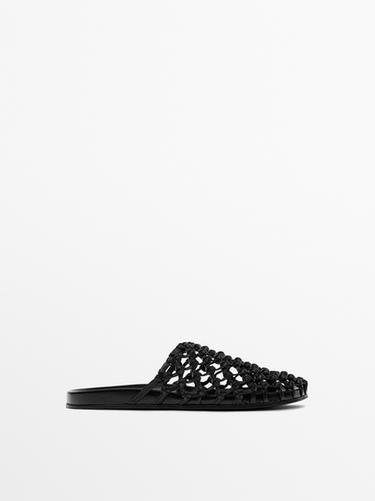 Zueco piel trenzada - Negro de Zara - Imagen 0