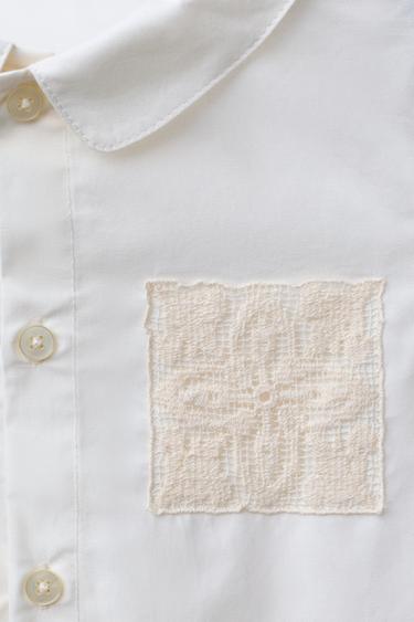 CHEMISE À POCHE EN DENTELLE - Écru de Zara - Image 4