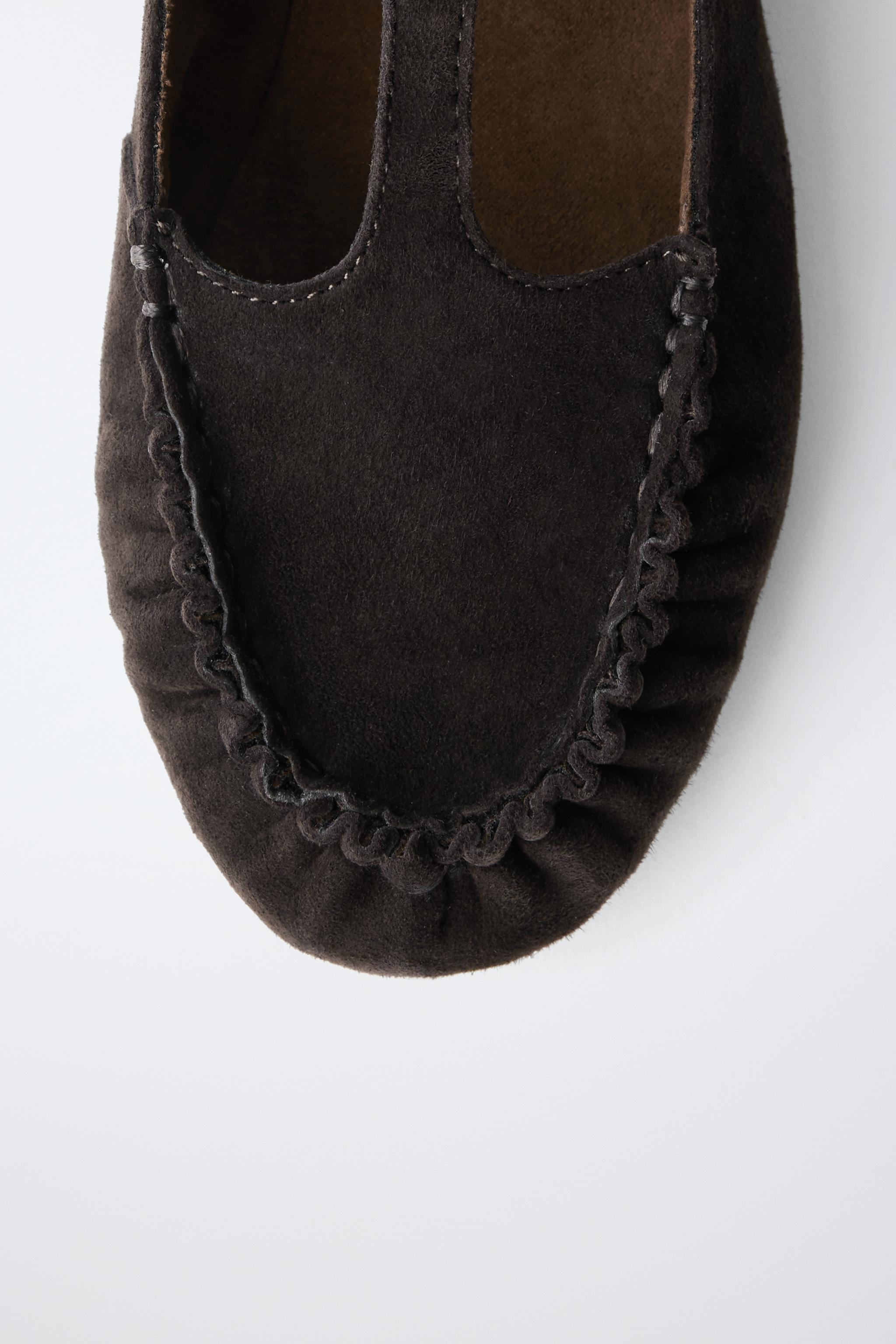 Обувь Zara LEATHER T-STRAP BALLET FLATS — фото 6