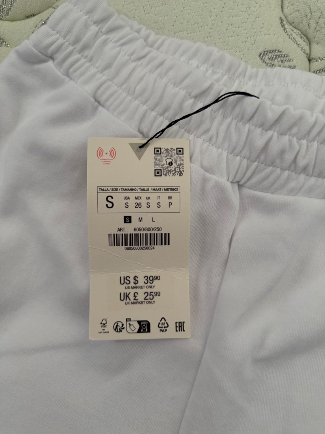 INTERLOCK JOGGER PANTS - Image 4