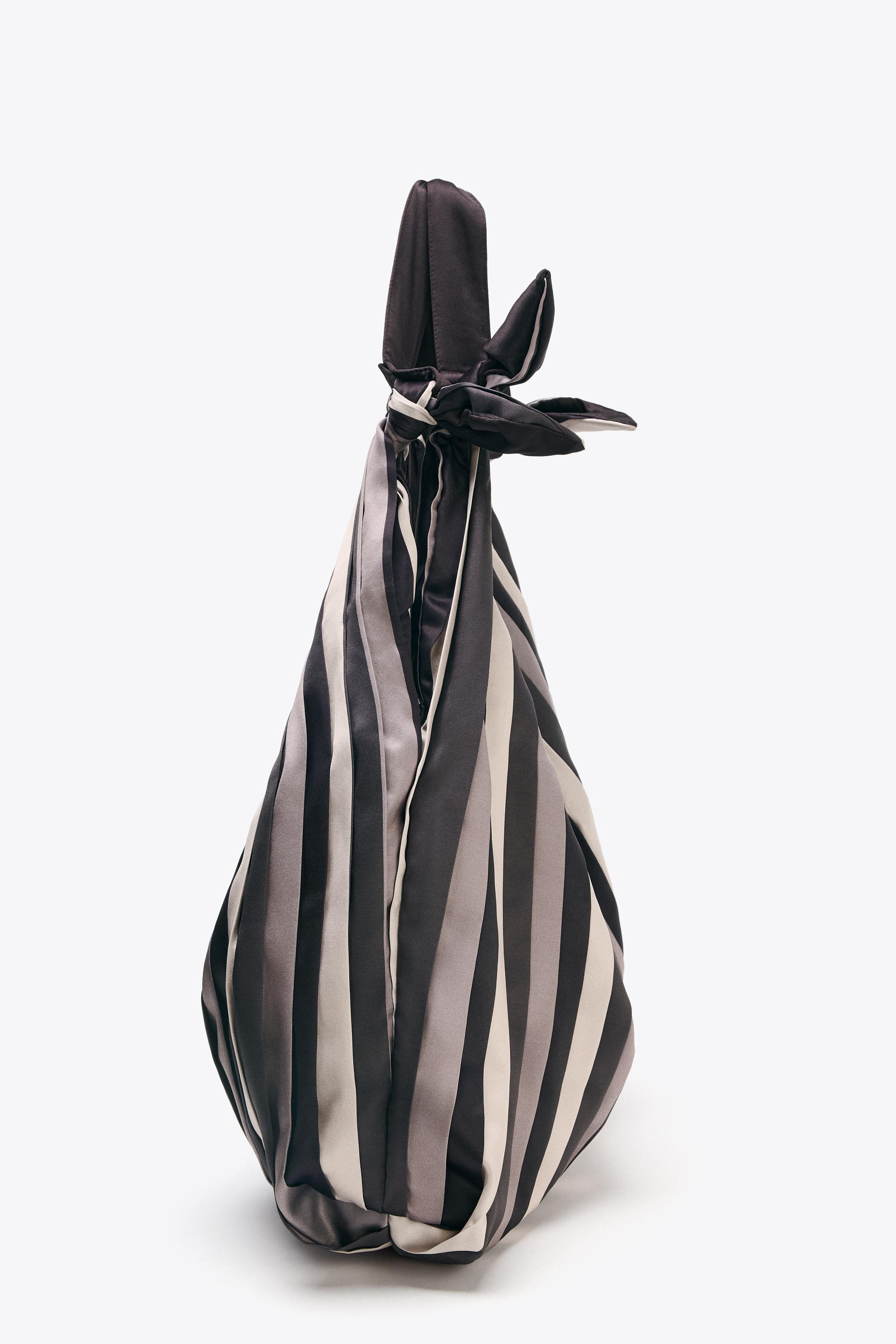 MAXI SAC SEAU EFFET SATINÉ NŒUDS