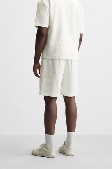 BERMUDA JOGGING STRUCTURÉ - Blanc cassé de Zara - Image 2