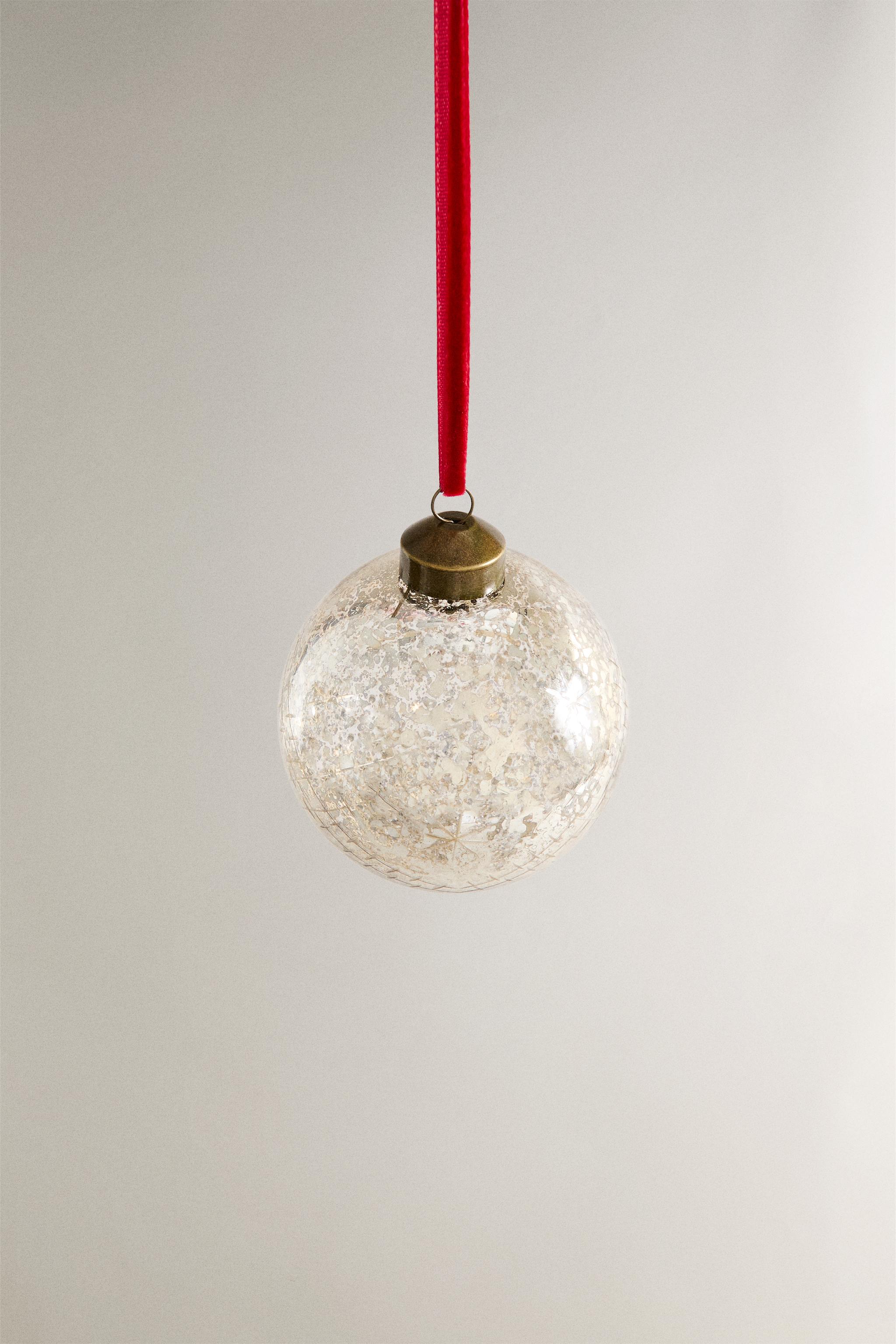 CHRISTMAS TREE CRACKLED BALL ORNAMENT