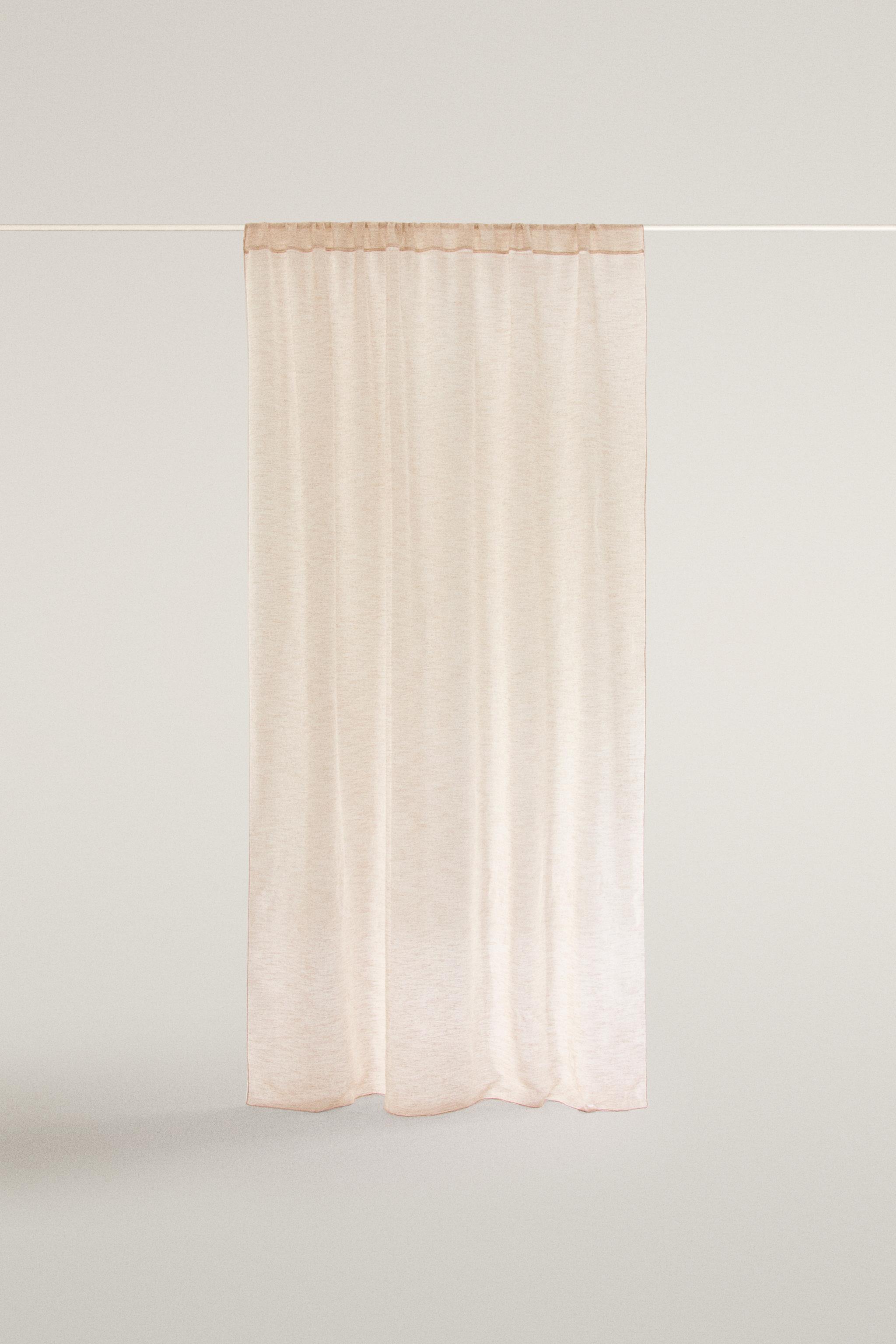 SHEER DOUBLE-WIDTH CURTAIN WITH LOW FILTRATION