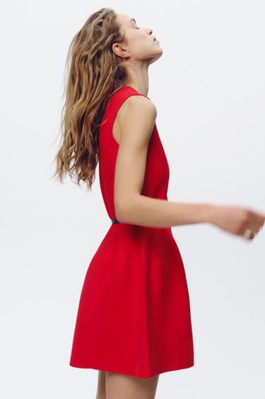 ROBE COURTE EN MAILLE AVEC CEINTURE - Rouge de Zara - Image 3