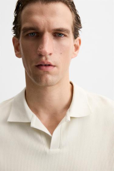 POLO ESTRUCTURA VERTICAL - Blanco roto de Zara