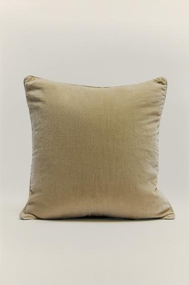 VELVET CUSHION COVER - Vanilla by Zara