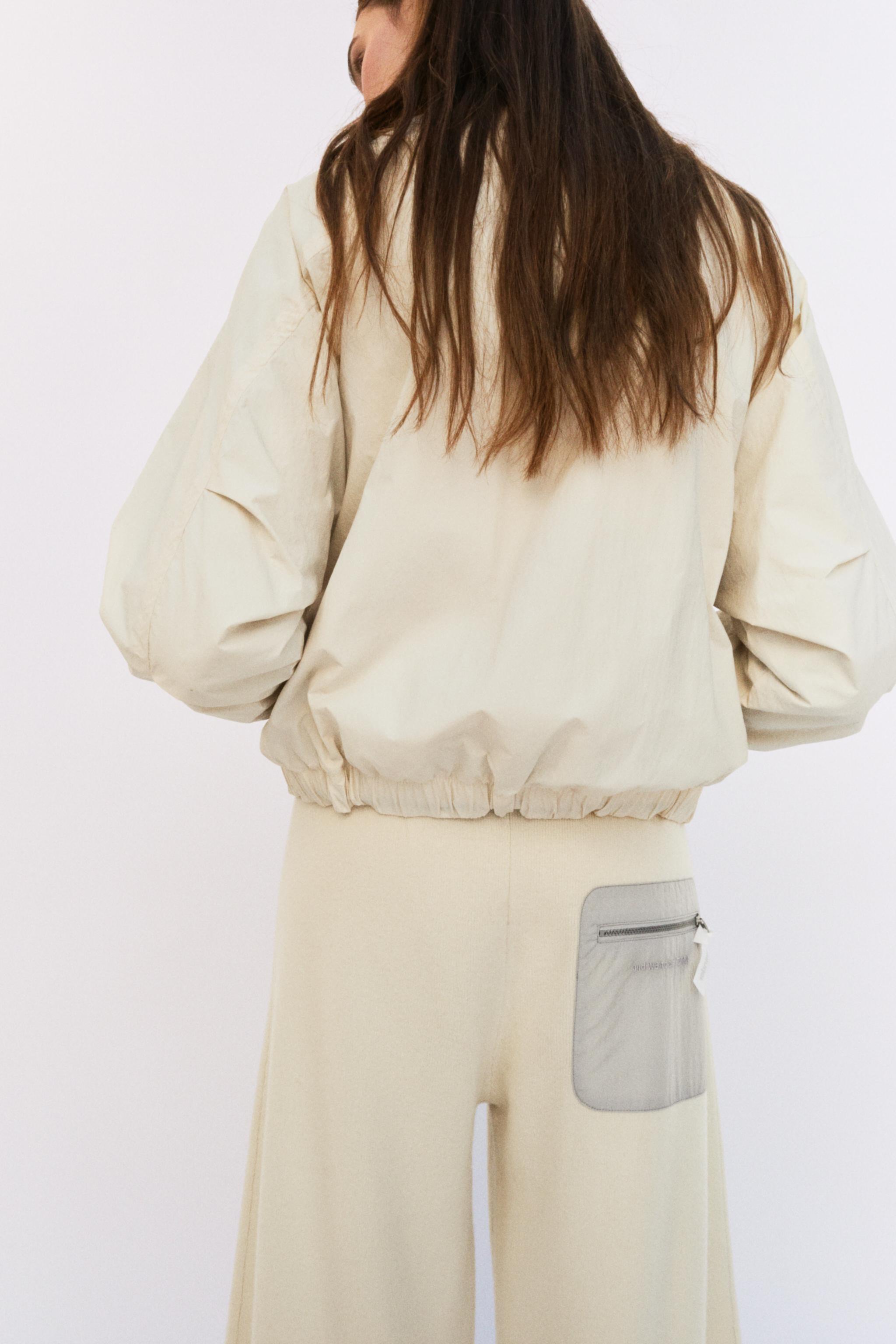 撥水加工軽量ジャケット X AND WANDER® - エクリュ | ZARA Japan