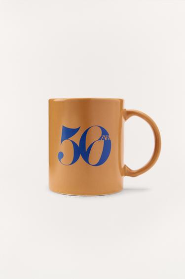 TASSE EN FAÏENCE 50E ANNIVERSAIRE - Jaune de Zara