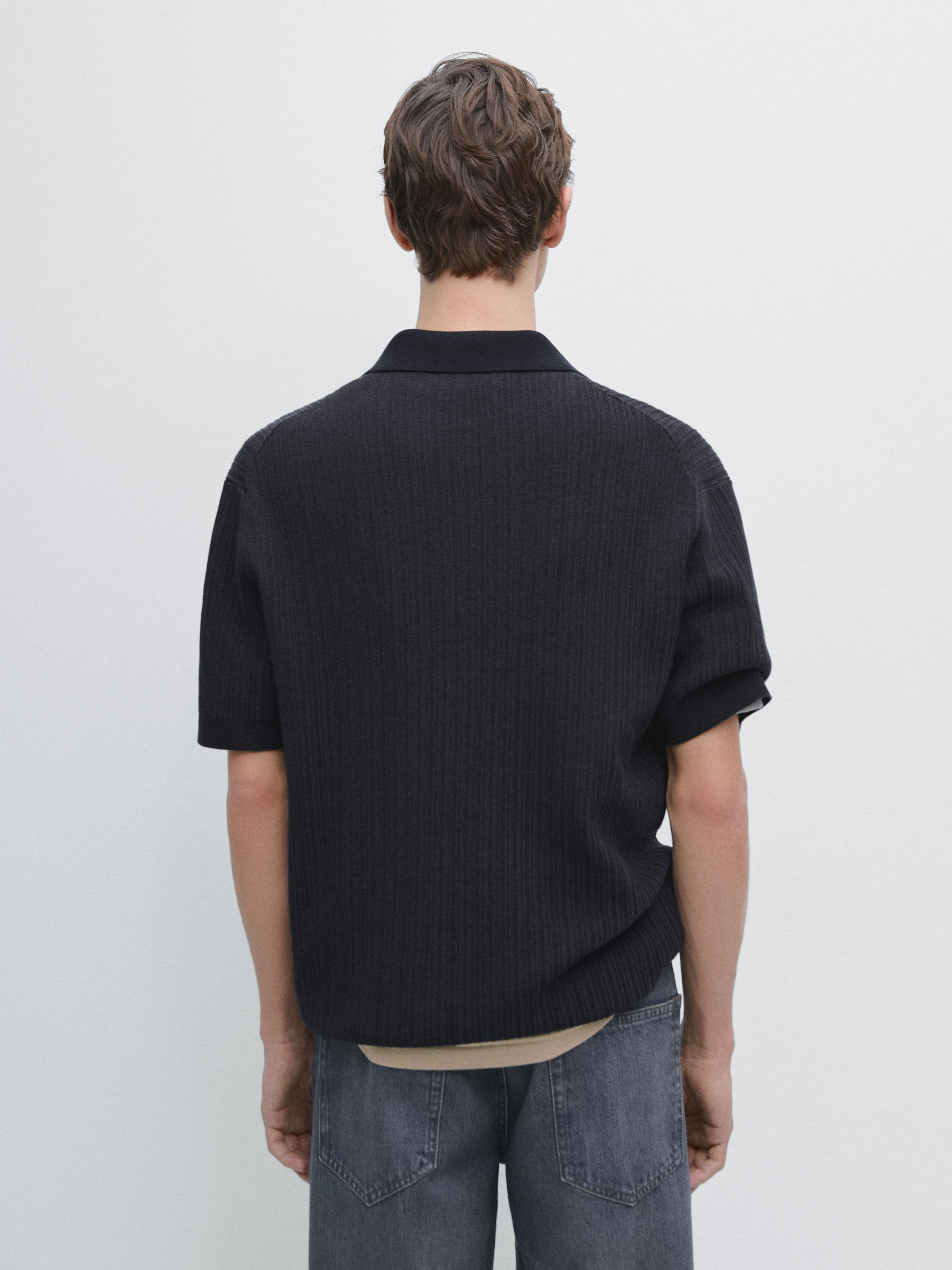 Short sleeve textured knit polo shirt