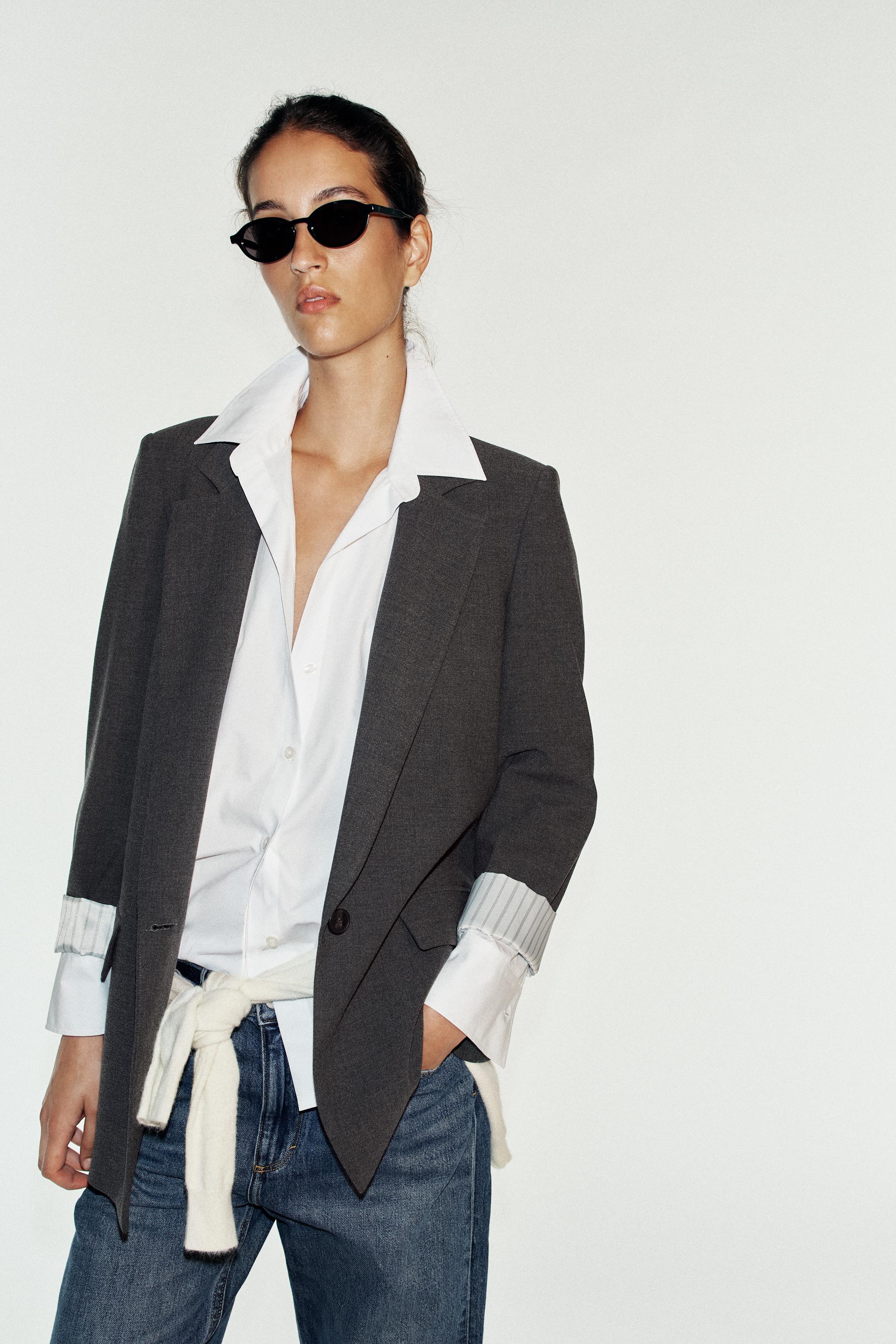 BLAZER WITH SHOULDER PADS AND PRINTED CUFFS