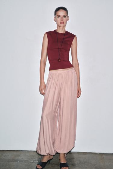 تيشرت STRETCH RIB - بورجندي الخاص بـ Zara