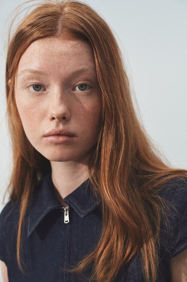 إطلالة -  by Zara