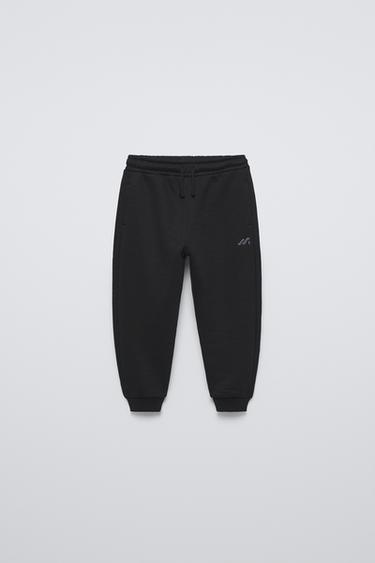 PANTALÓN JOGGER FELPA BORDADO - Negro de Zara