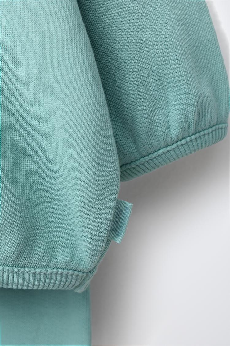Conjunto de sudadera lisa y pantalones globo 3