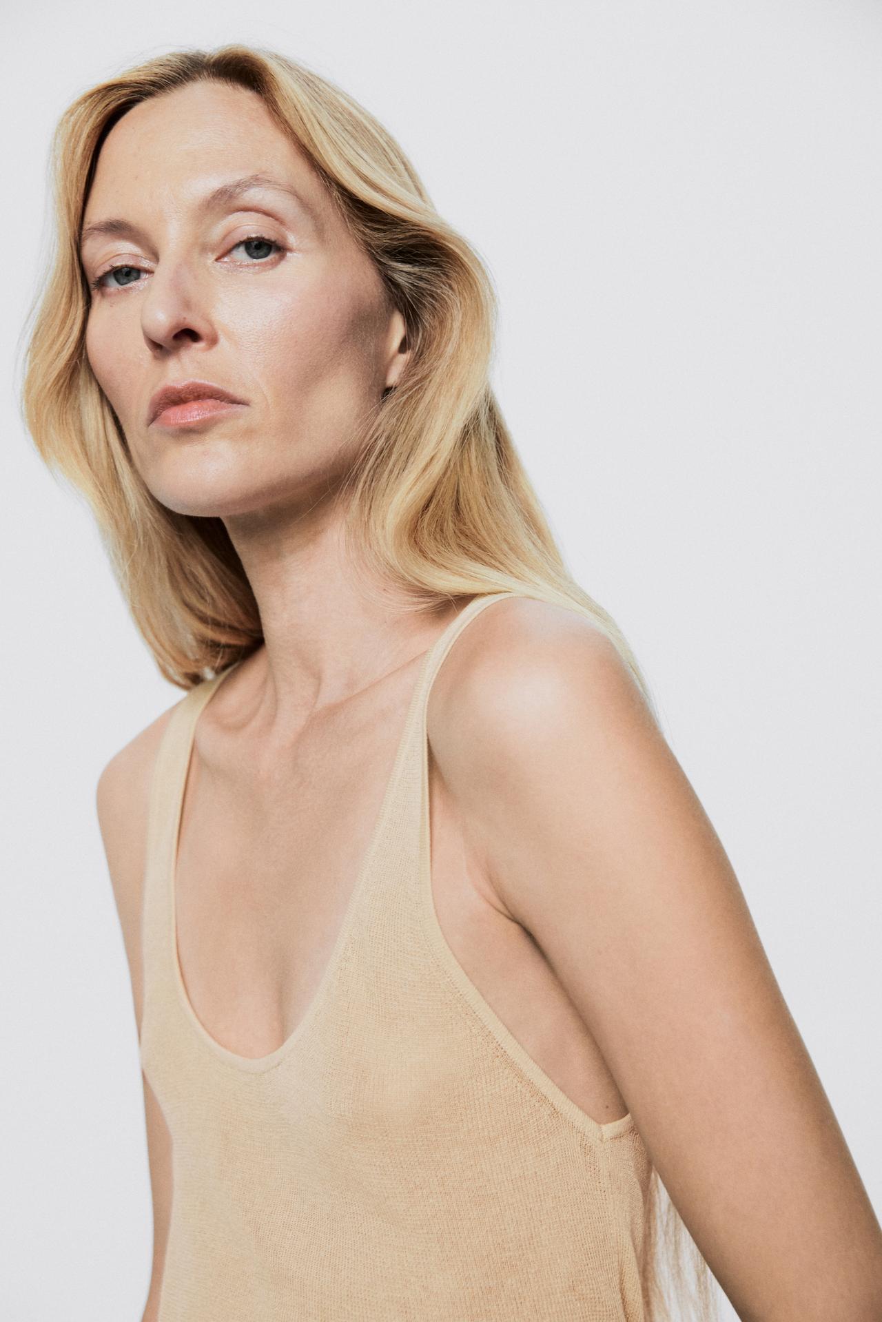 Flowing silk top - LIMITED EDITION — Sand