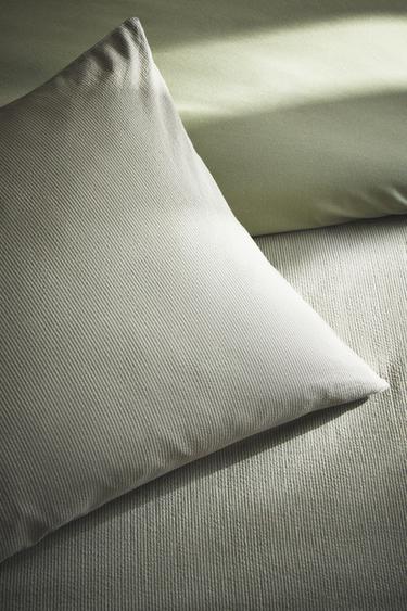 STRIPED SEERSUCKER PILLOWCASE - Green by Zara - Image 5