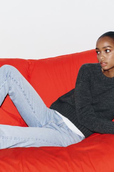 JEANS TRF CROPPED FLARE خصر عالي - أزرق فاتح by Zara