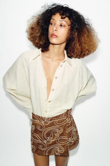 CHEMISE CAPE FIL MÉTALLISÉ - Écru de Zara - Image 1