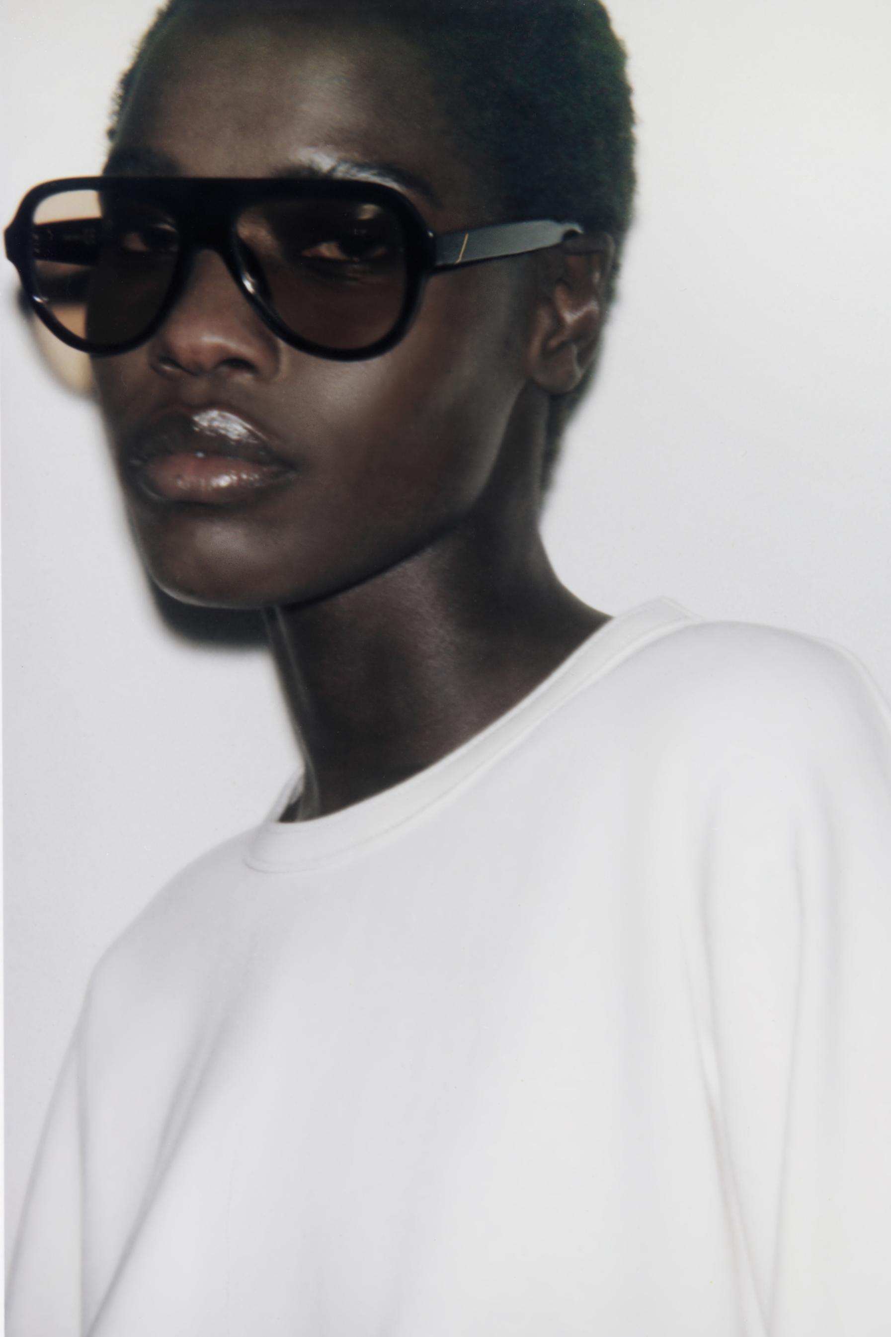 T-SHIRT MANCHES CAPE