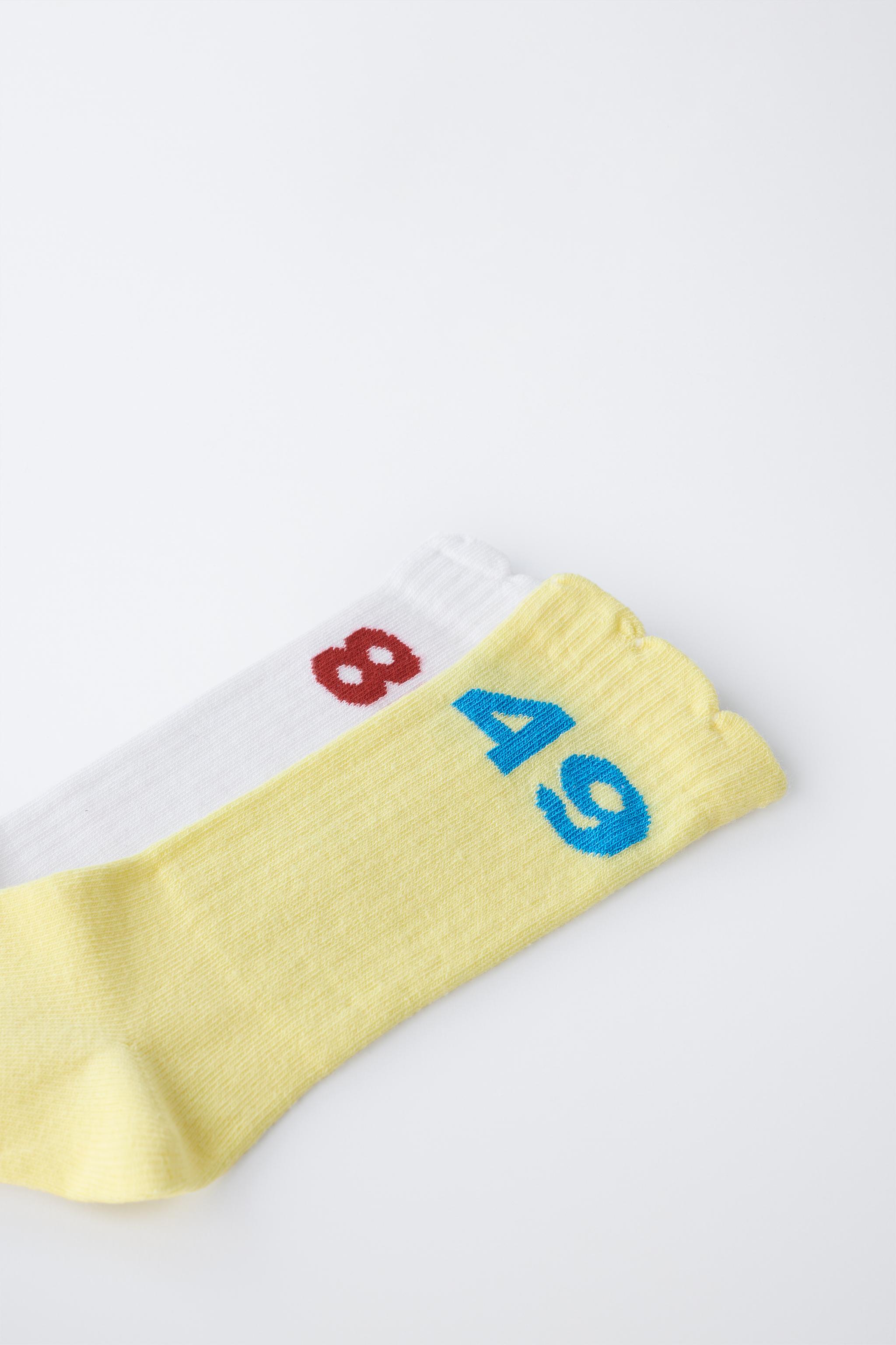 2-PACK OF TALL NUMBER SOCKS — Multicoloured
