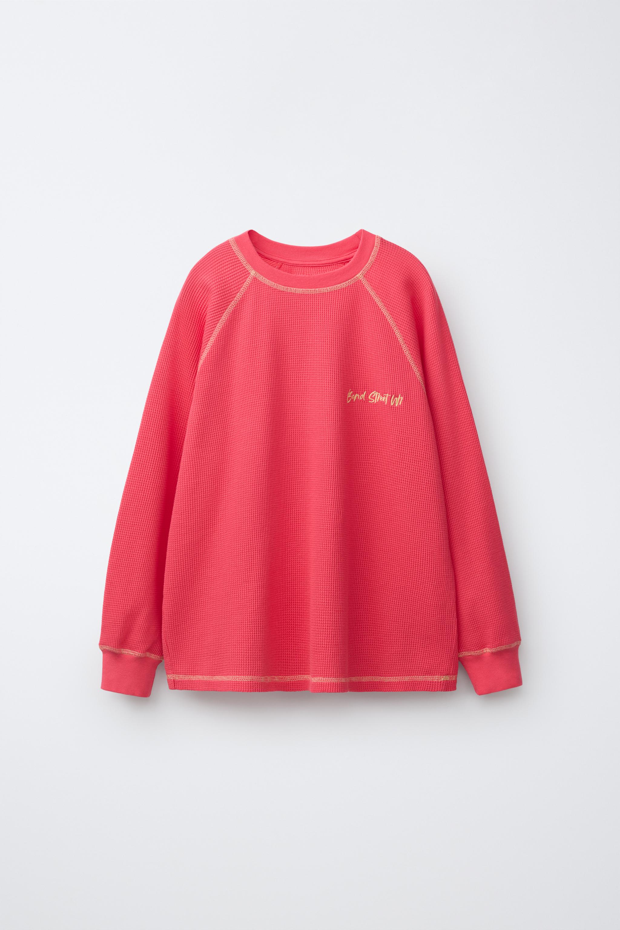 WAFFLE KNIT SLOGAN SWEATSHIRT — Red