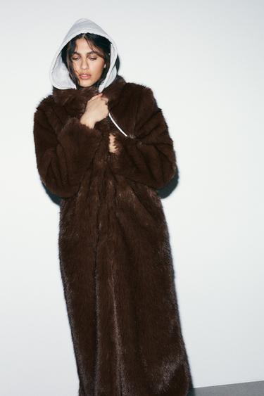 ABRIGO EXTRA LARGO EFECTO PELO - Visón de Zara