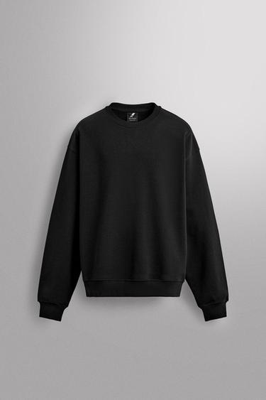 CREW NECK SWEATSHIRT - Black by Zara