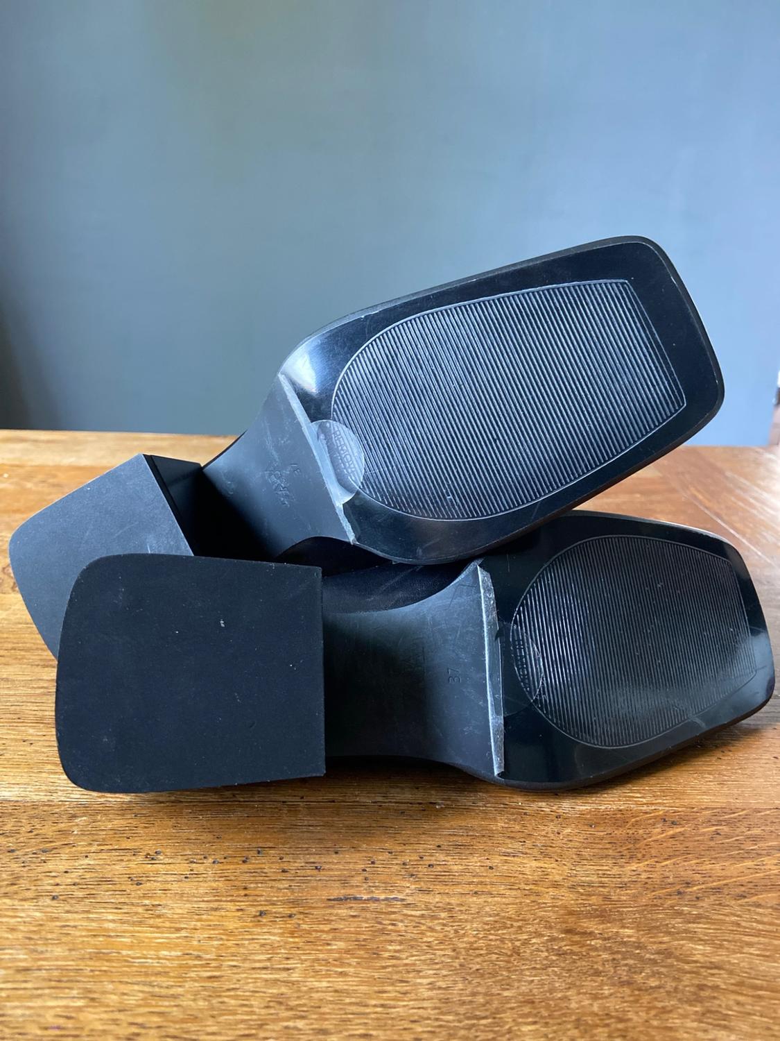 LEATHER MULE LOAFERS - Image 6
