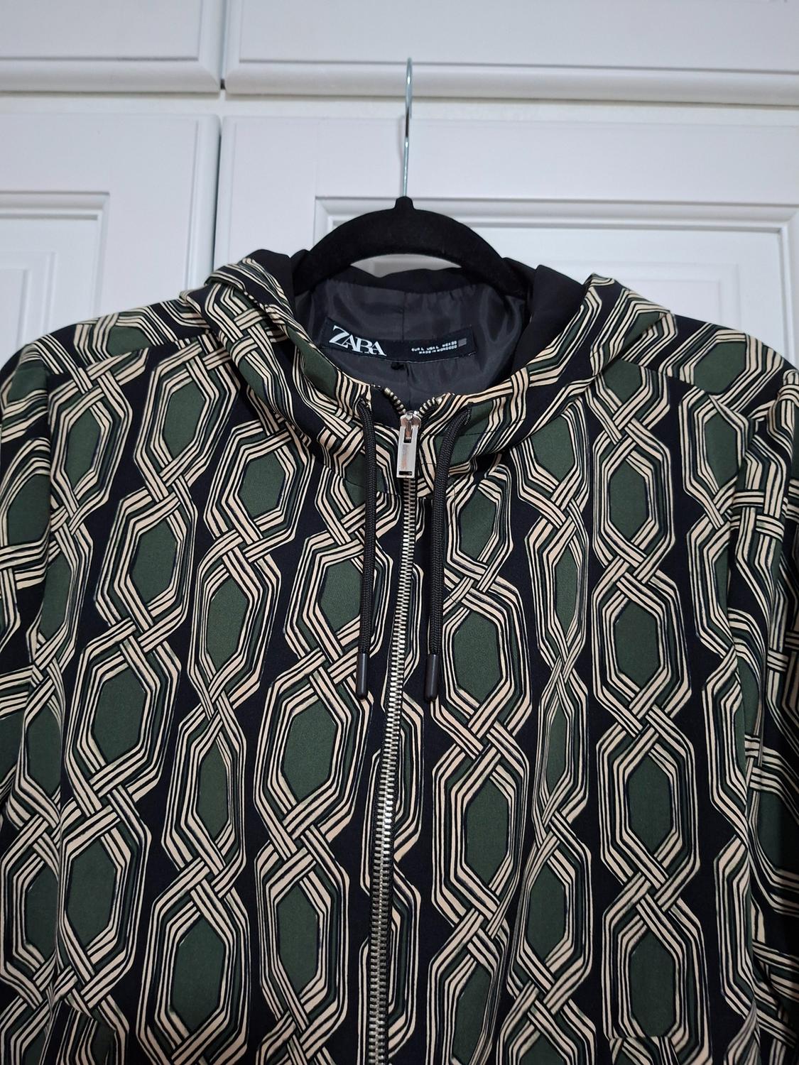 GEOMETRIC PRINT BOMBER JACKET - Image 3