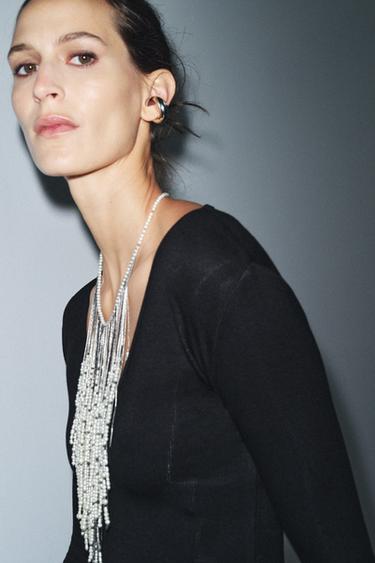 Доминант әйелдердің эротикалық суреттері Баласы ваннаға кіріп, бір уақытта анасын кискаға сиғызды.