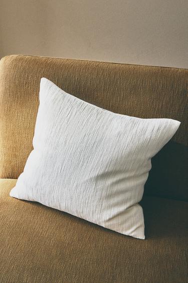 TEXTURED CUSHION COVER - Oyster-white by Zara - Image 5
