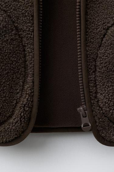VESTE EFFET MOUTON À CAPUCHE - Marron foncé de Zara - Image 3