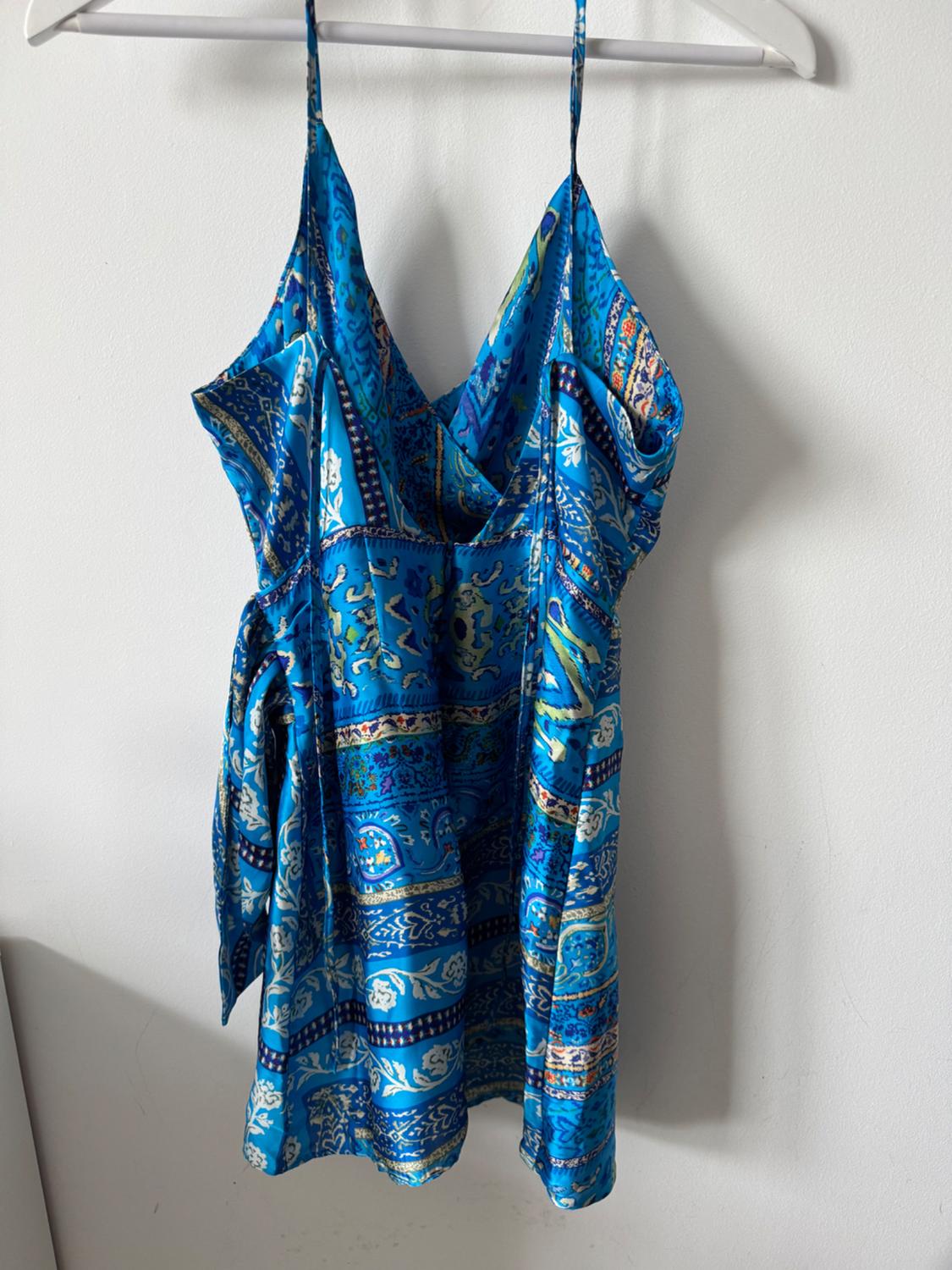 SCARF PRINT MINI DRESS - Image 2