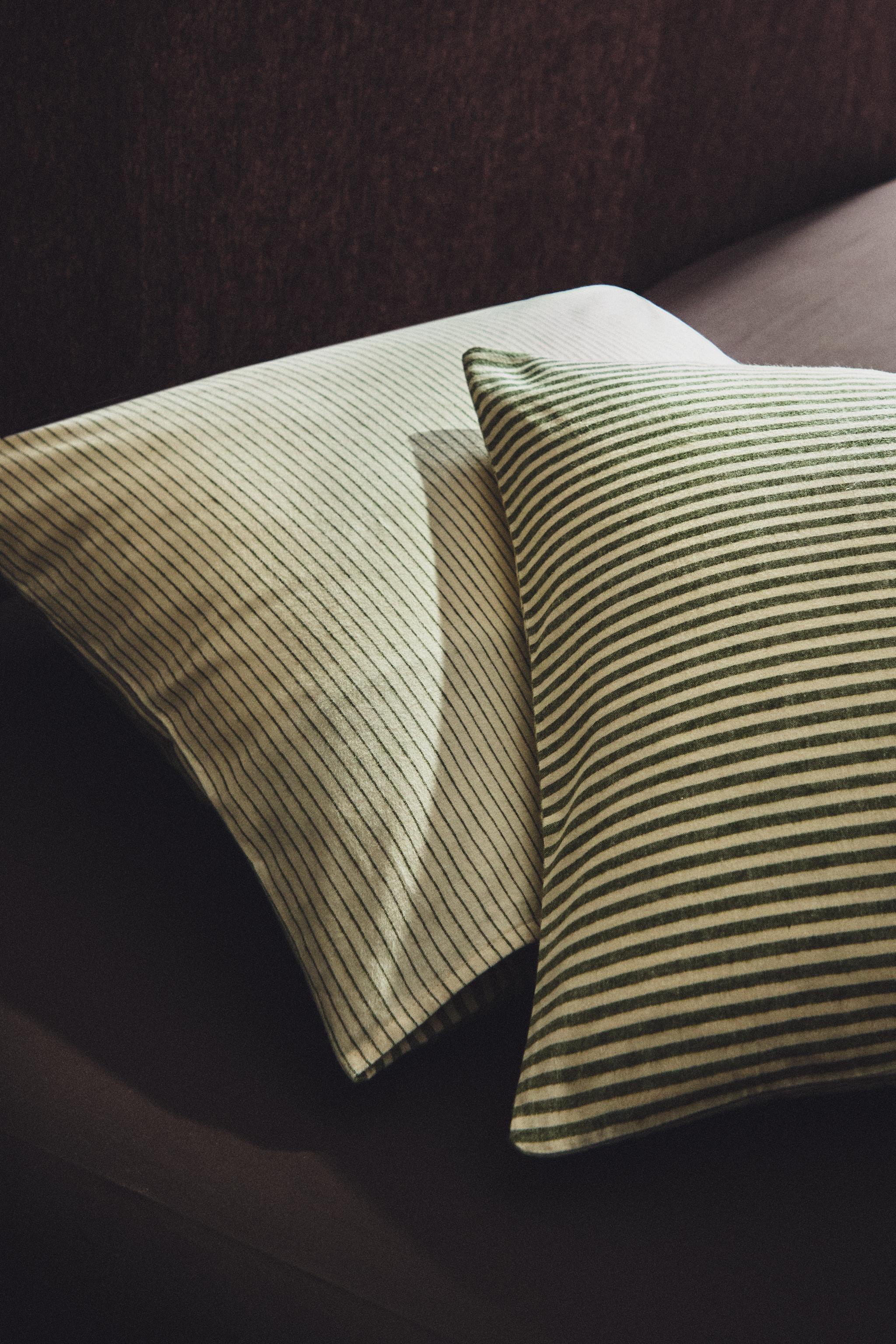 STRIPED FLANNEL PILLOWCASE