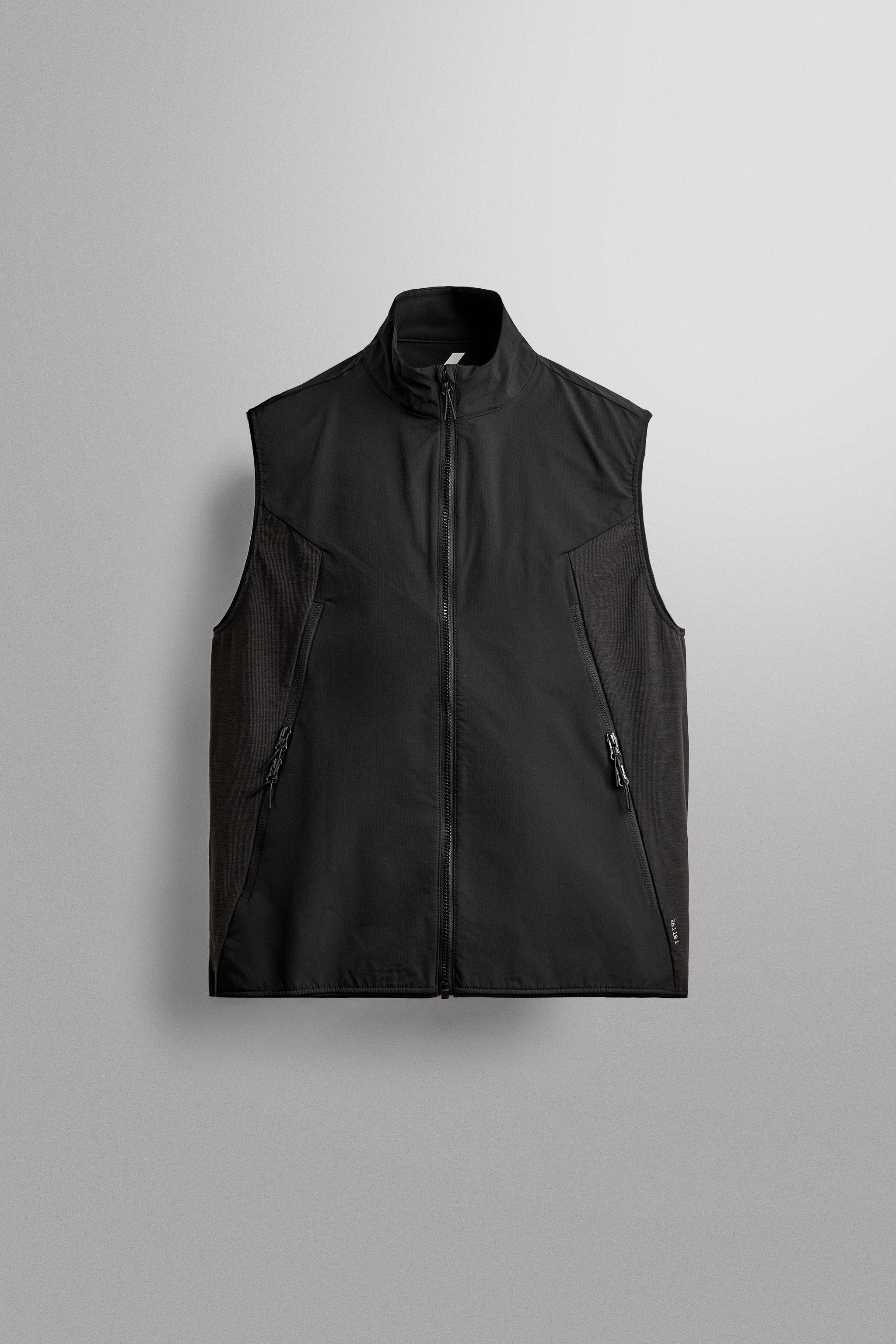 テクニカル リバーシブルベスト - ブラック/ホワイト | ZARA Japan / 日本