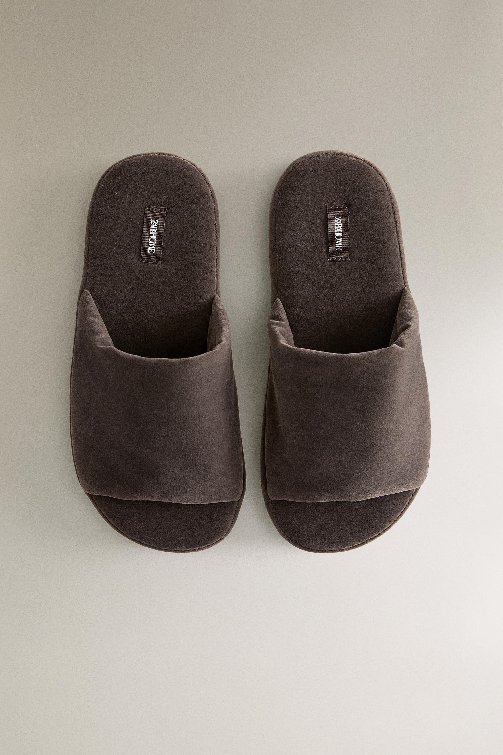 VELVET FLATFORM SLIDERS