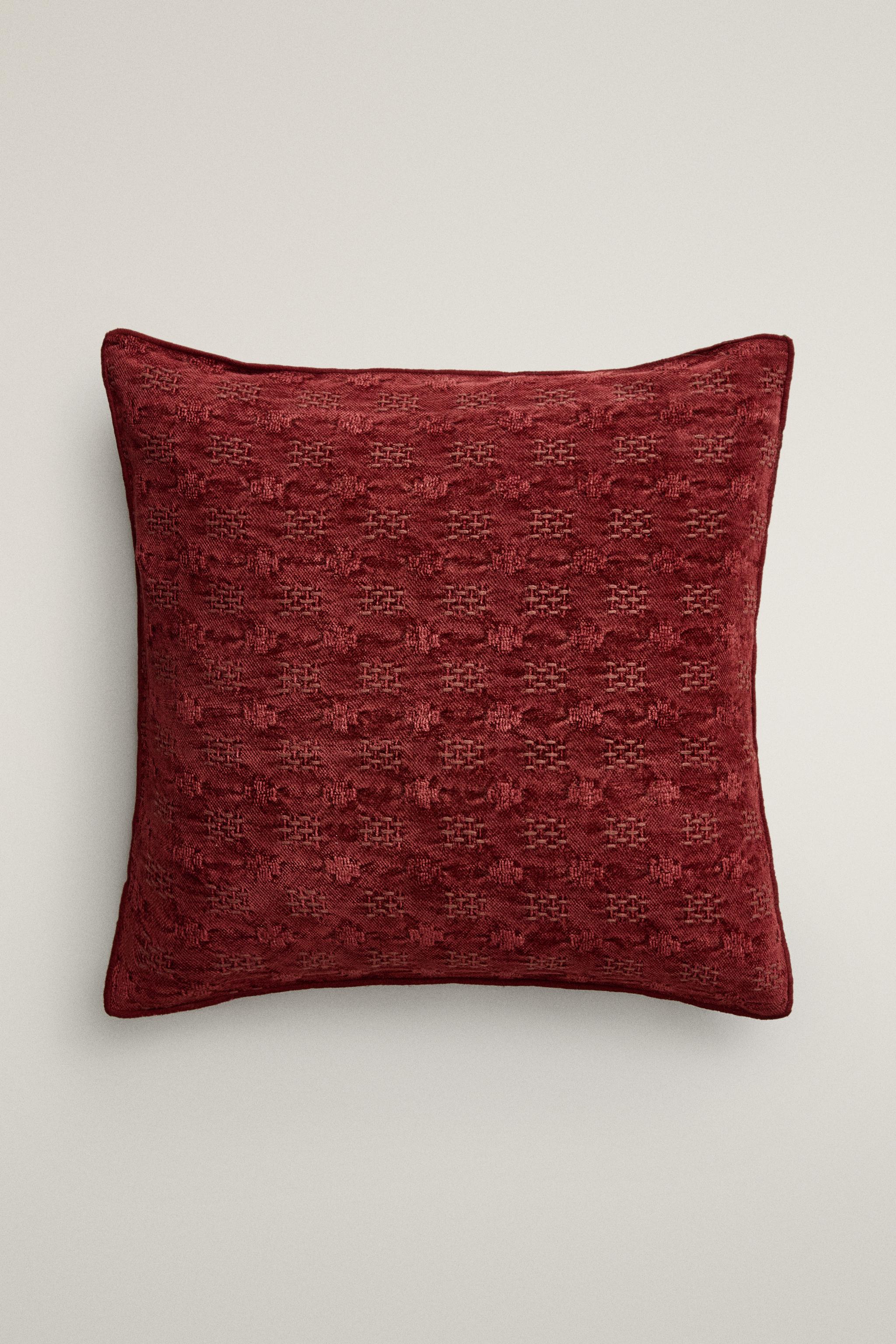 CHRISTMAS JACQUARD VELVET THROW PILLOW COVER