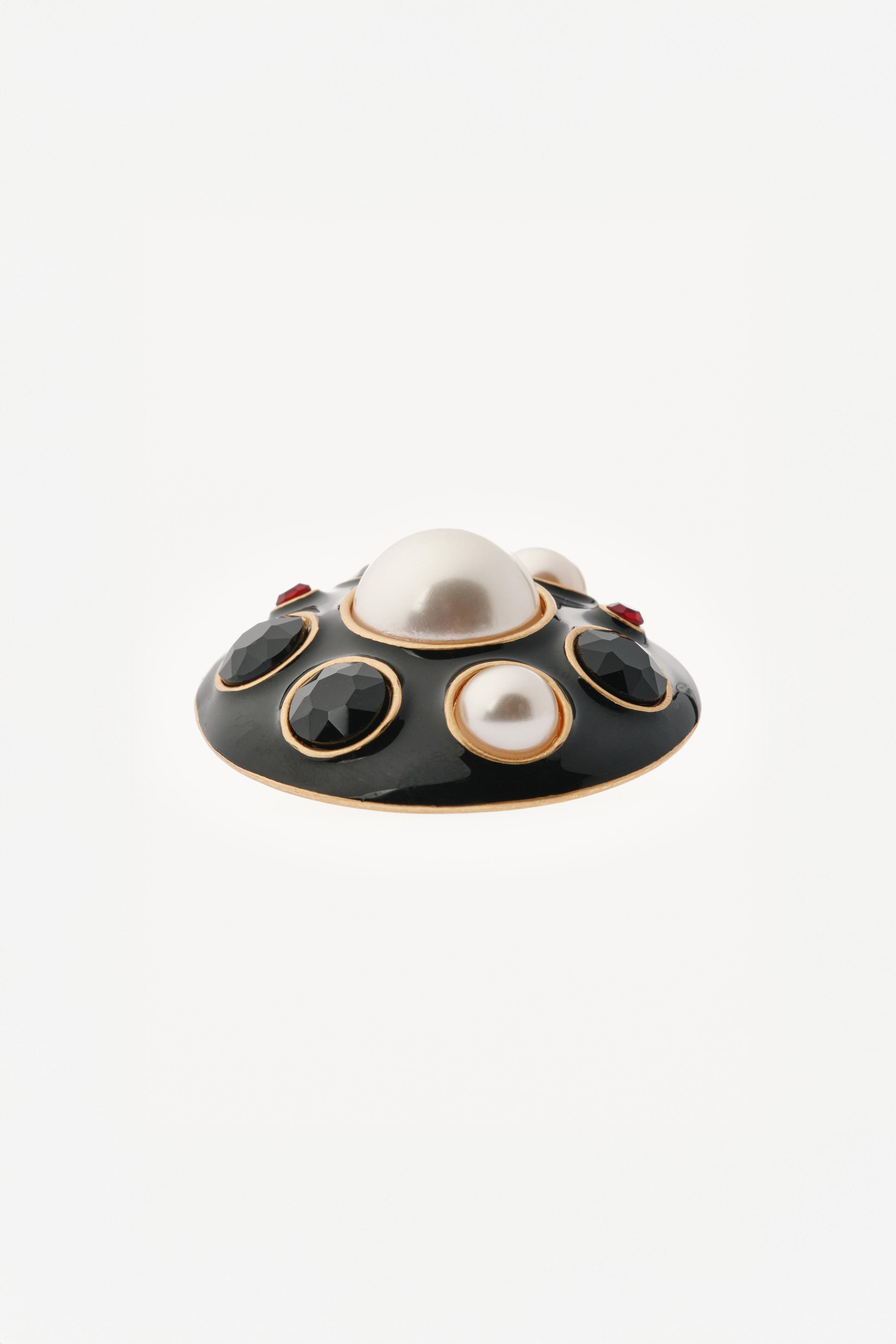 WILLY CHAVARRIA X ZARA PEARL JEWEL BUTTON EARRINGS