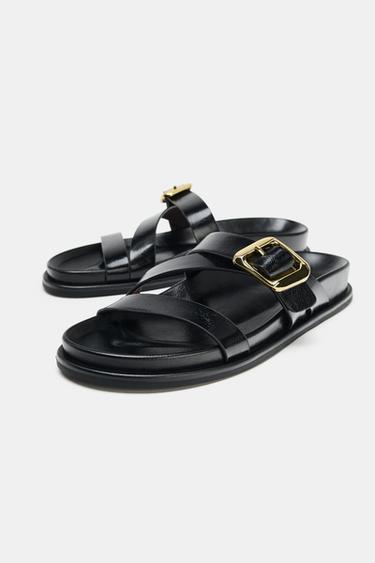 SANDALES PLATES À BOUCLES - Noir de Zara - Image 2