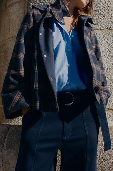 Zara PROŠIVENA JAKNA S ISPUNOM I KAPULJAČOM NA KOCKICE – crvena / mornarsko plava