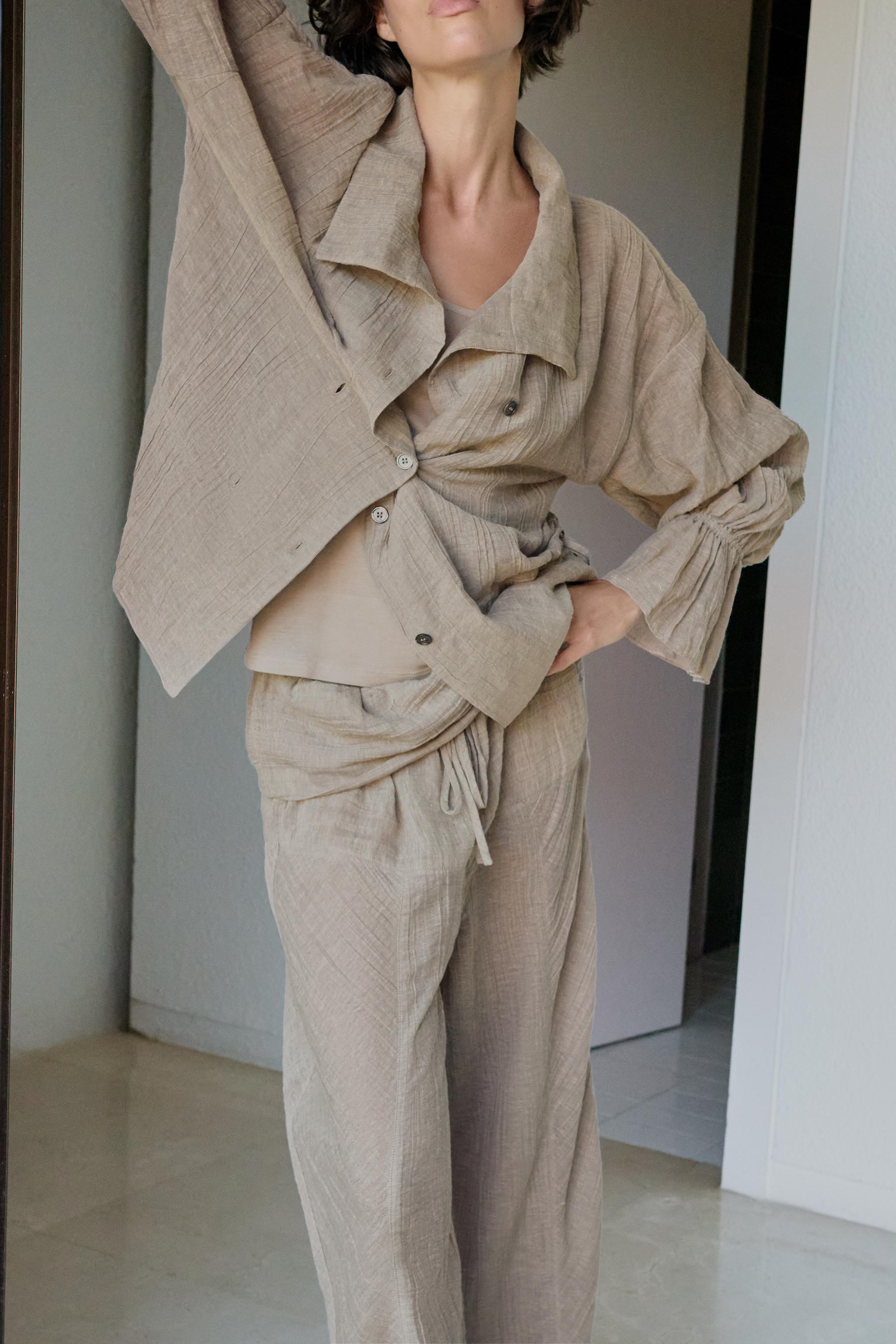 TEXTURED LINEN BLEND TROUSERS — Brown / Taupe